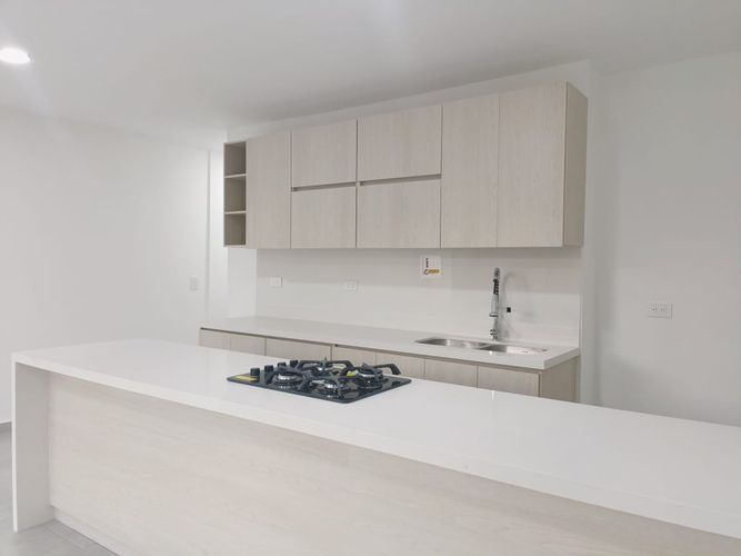 Apartamento de 1 alcoba en venta en Rosales, Medellín, 51 m² · foto 6 de 9