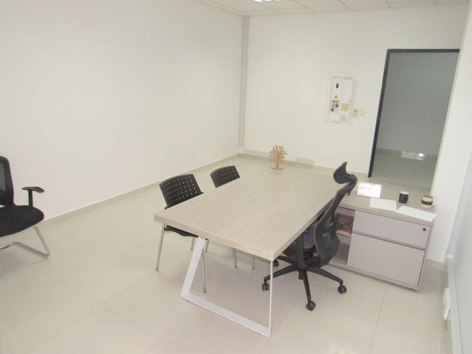 Oficina en arriendo en Rio Frio, Floridablanca, 42 m² · foto 6 de 13