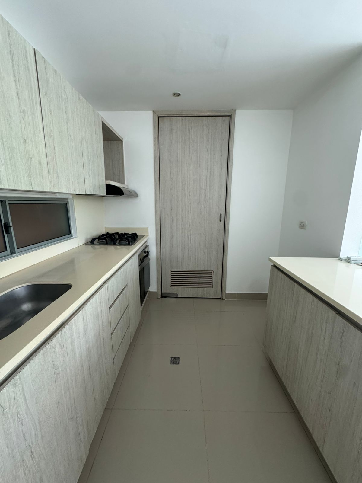 Apartamento en arriendo en El Castillo, Barranquilla · foto 9 de 14