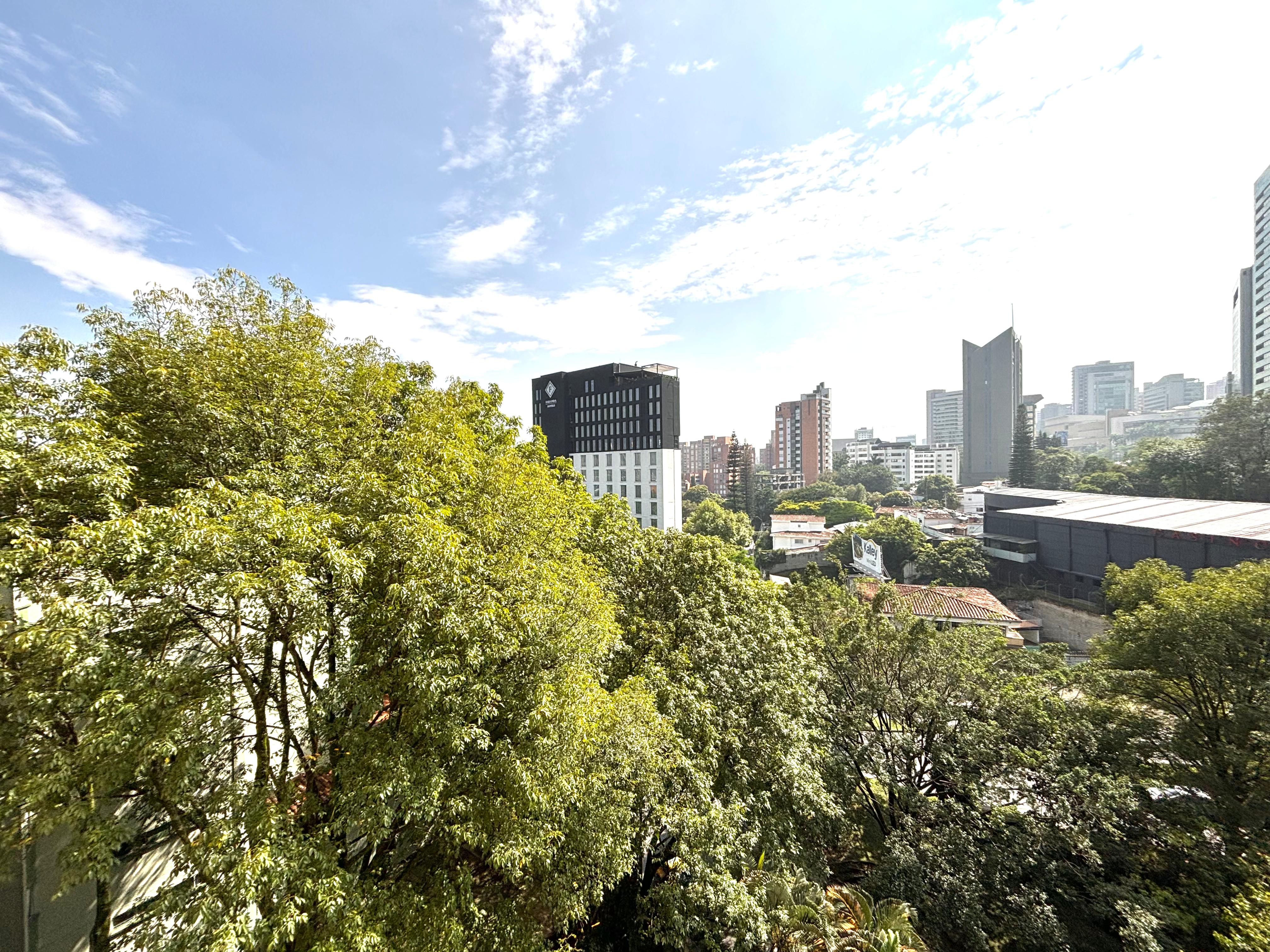 Apartamento en arriendo en El Poblado, Medellín · foto 5 de 20