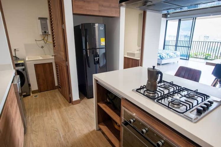 Apartamento de 1 alcoba en arriendo en El Poblado, Medellín, 62 m² · foto 2 de 20