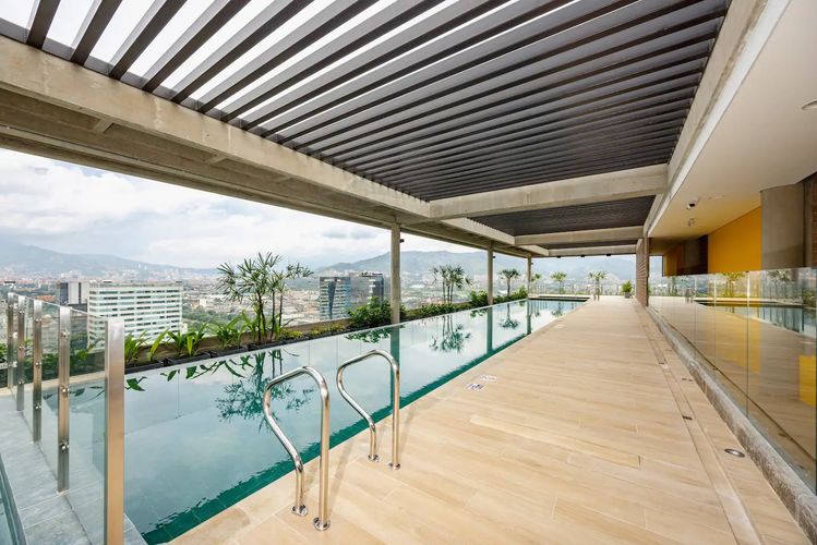 Apartamento de 1 alcoba en arriendo en El Poblado, Medellín, 62 m² · foto 4 de 20