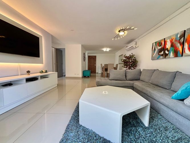 Apartamento de 2 alcobas en arriendo en El Poblado, Medellín, 80 m² · foto 13 de 20