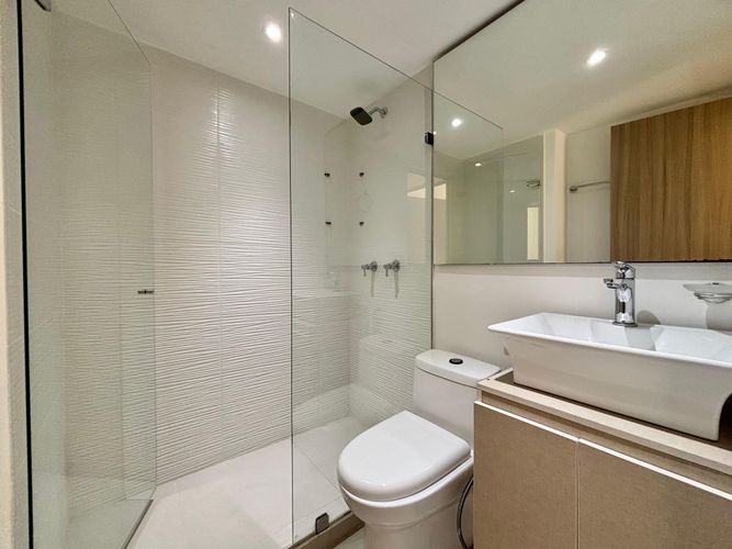 Apartamento de 2 alcobas en arriendo en El Poblado, Medellín, 80 m² · foto 16 de 20