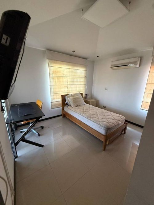 Casa de 5 alcobas en venta en El Castillo, Jamundí, 251 m² · foto 6 de 24