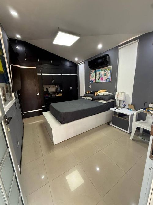 Casa de 5 alcobas en venta en El Castillo, Jamundí, 251 m² · foto 20 de 24