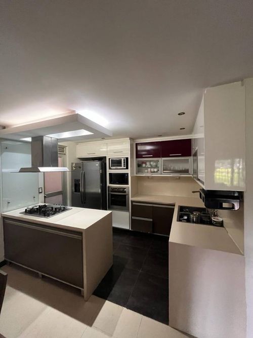 Casa de 5 alcobas en venta en El Castillo, Jamundí, 251 m² · foto 24 de 24