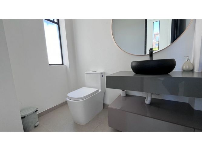 Casa de 4 alcobas en venta en Yerbabuena, Chía, 380 m² · foto 12 de 24