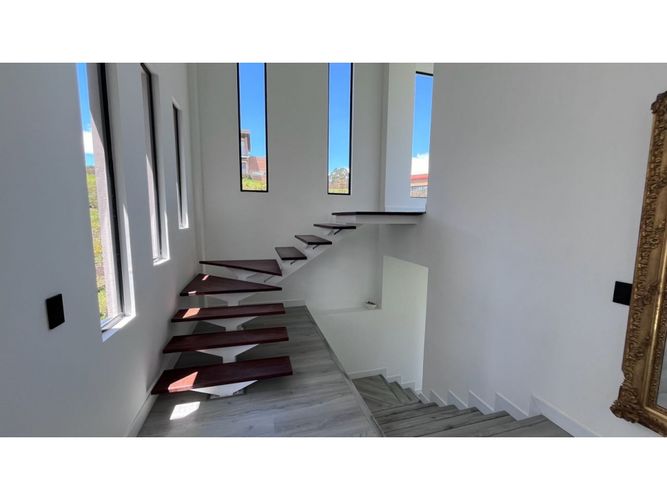 Casa de 4 alcobas en venta en Yerbabuena, Chía, 380 m² · foto 13 de 24
