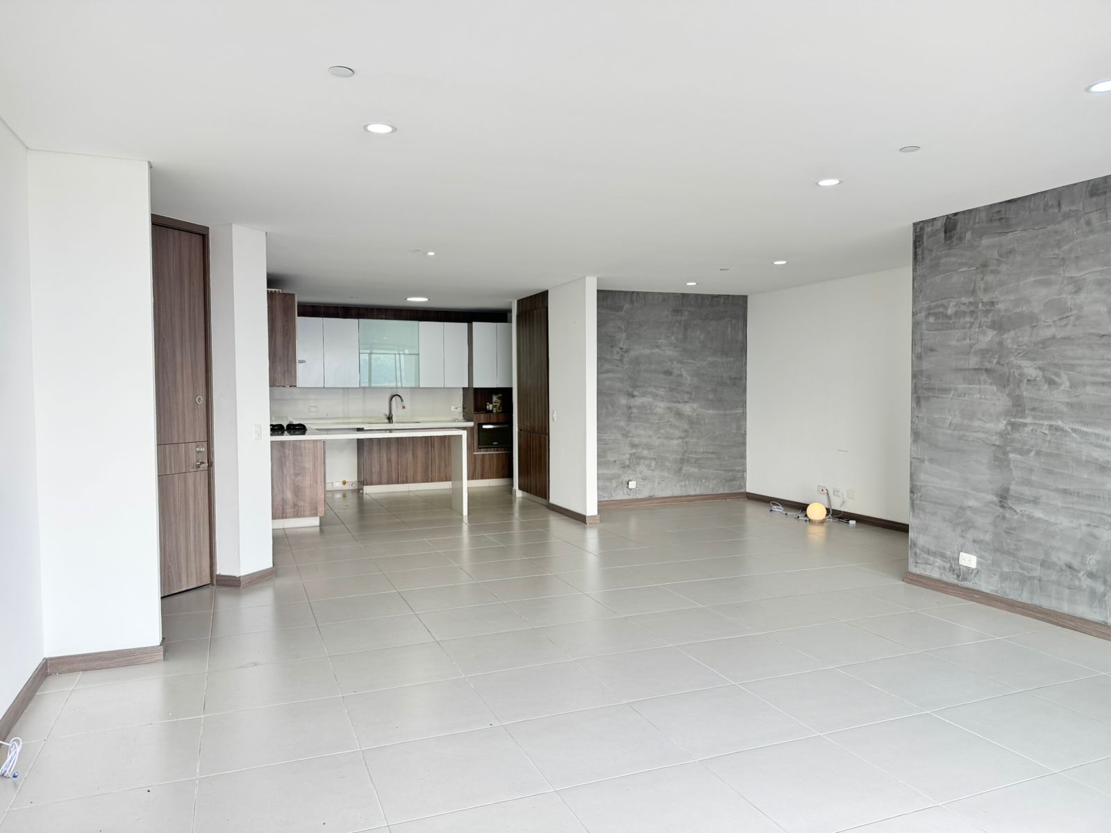 Apartamento en venta en Loma Benedictinos, Envigado · foto 2 de 18