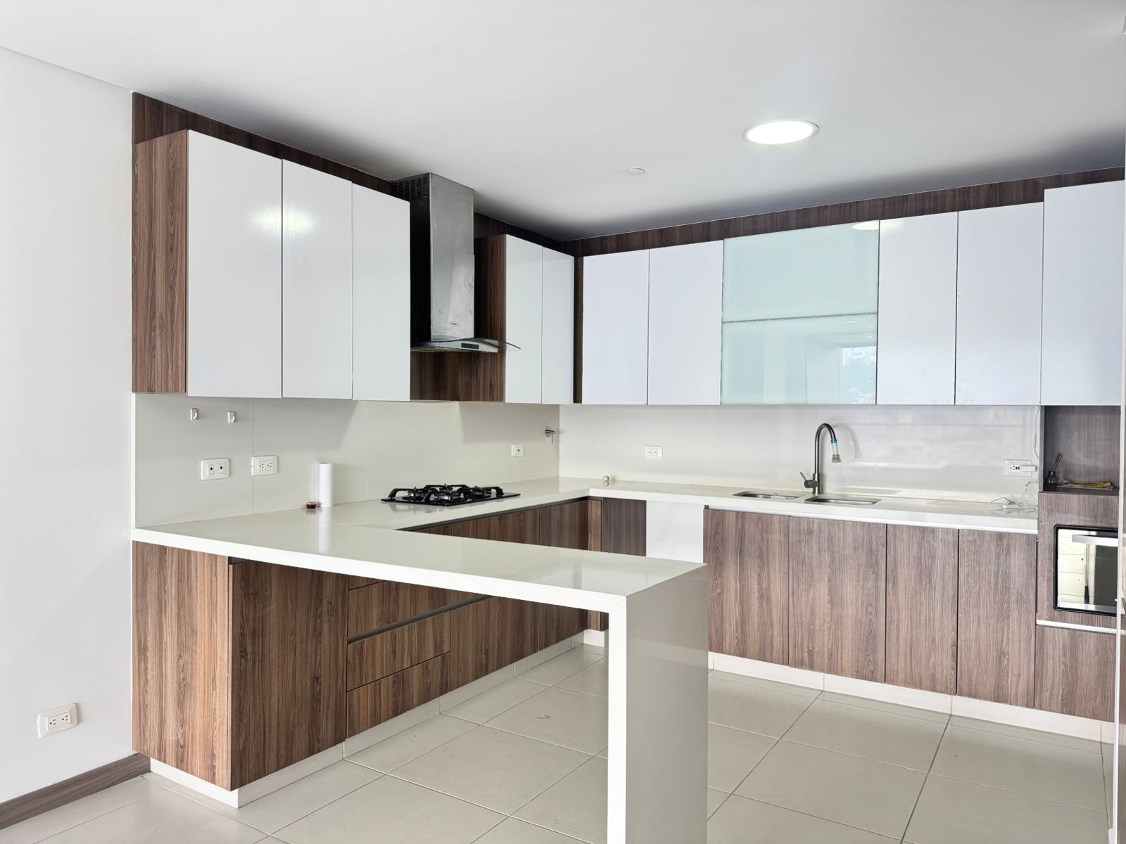 Apartamento en venta en Loma Benedictinos, Envigado · foto 8 de 18
