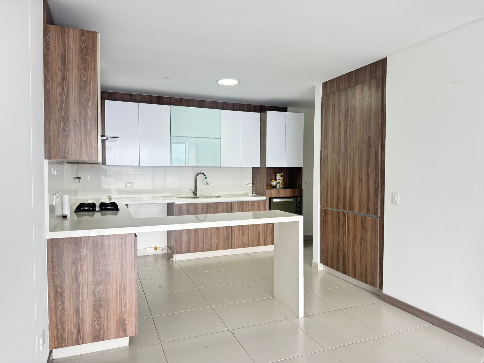 Apartamento en venta en Loma Benedictinos, Envigado · foto 7 de 18