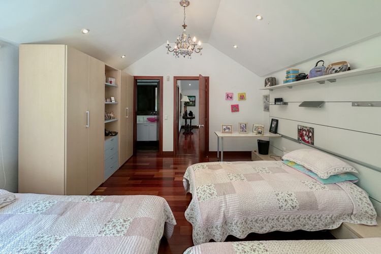 Casa de 4 alcobas en arriendo en Montana, Sopó, 380 m² · foto 18 de 24