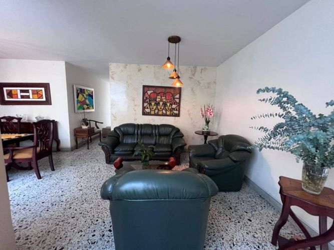 Casa de 4 alcobas en venta en Belén Rosales, Medellín, 179 m² · foto 5 de 24