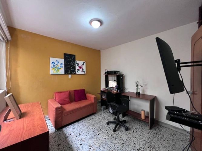 Casa de 4 alcobas en venta en Belén Rosales, Medellín, 179 m² · foto 9 de 24