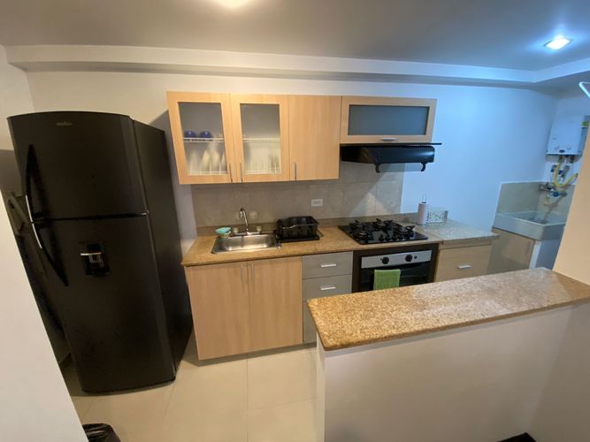 Apartamento de 3 alcobas en arriendo en El Poblado, Medellín, 68 m² · foto 7 de 15