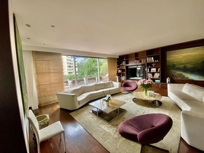 Apartamento de 4 alcobas en venta en Chico Norte, Bogotá, 585 m² · foto 19 de 24