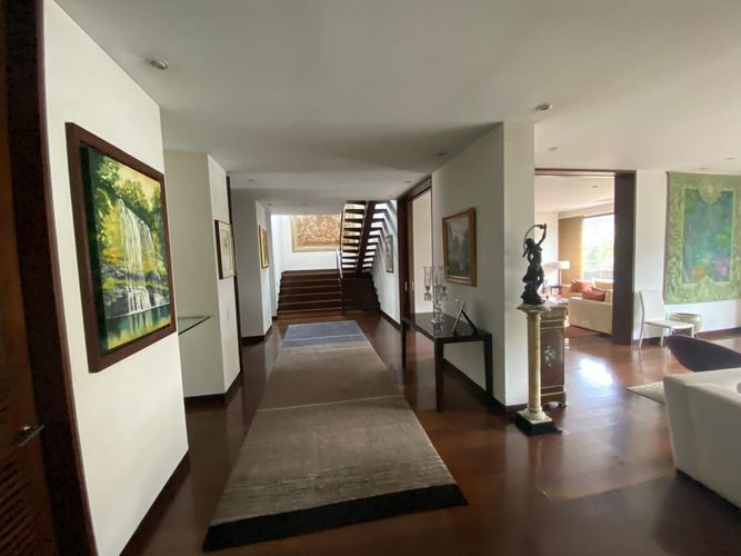 Apartamento de 4 alcobas en venta en Chico Norte, Bogotá, 585 m² · foto 20 de 24