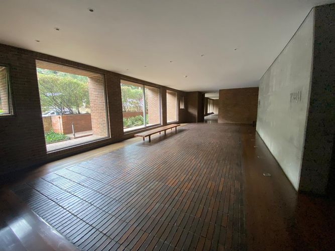 Apartamento de 4 alcobas en venta en Chico Norte, Bogotá, 585 m² · foto 23 de 24