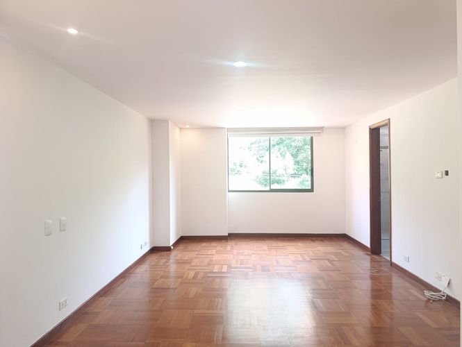 Apartamento de 3 alcobas en arriendo en El Poblado, Medellín, 250 m² · foto 15 de 19