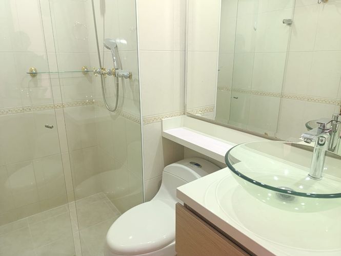 Apartamento de 3 alcobas en arriendo en El Poblado, Medellín, 250 m² · foto 19 de 19