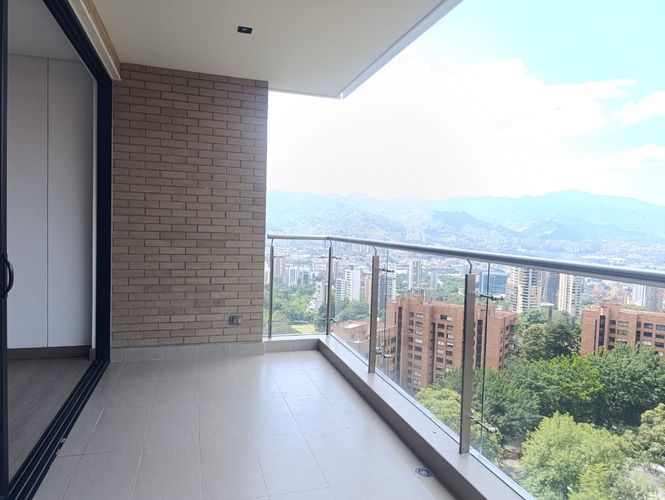 Apartamento de 2 alcobas en arriendo en El Poblado, Medellín, 105 m² · foto 20 de 20
