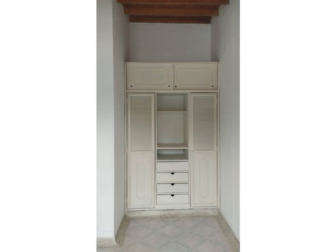 Casa de 5 alcobas en venta en La Campiña, Girón, 57 m² · foto 10 de 13