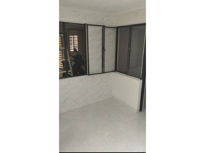 Casa de 5 alcobas en venta en La Campiña, Girón, 57 m² · foto 12 de 13