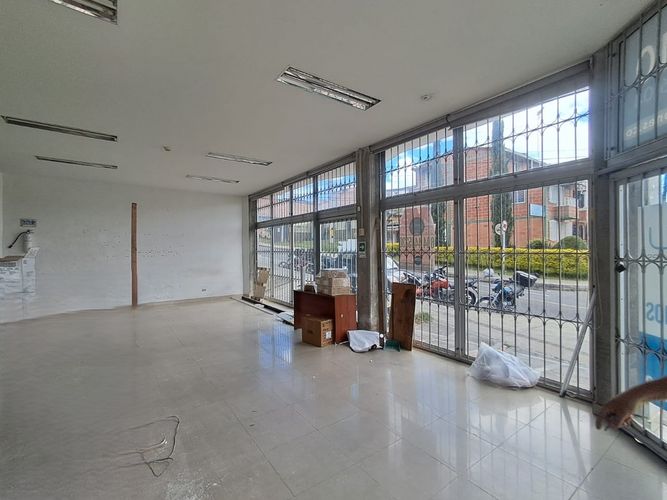 Local en arriendo en El Porvenir, Rionegro, 77 m² · foto 2 de 12