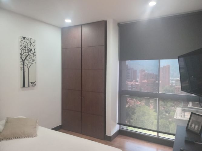 Apartamento de 2 alcobas en arriendo en El Poblado, Medellín, 89 m² · foto 10 de 15