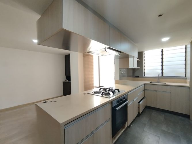Apartamento de 1 alcoba en arriendo en El Poblado, Medellín, 110 m² · foto 8 de 14