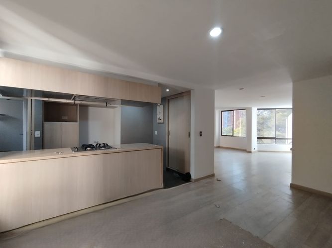 Apartamento de 1 alcoba en arriendo en El Poblado, Medellín, 110 m² · foto 11 de 14