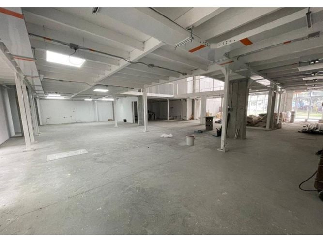 Bodega en arriendo en El Poblado, Medellín, 3000 m² · foto 5 de 12
