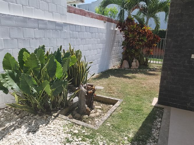 Casa de 5 alcobas en venta en El Castillo, Jamundí, 260 m² · foto 12 de 24