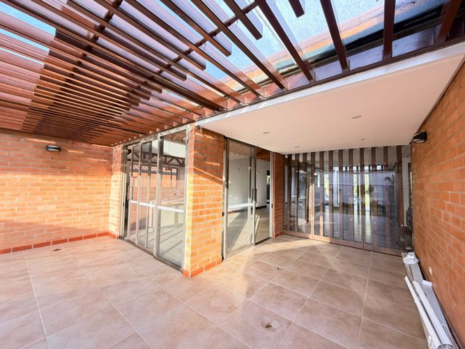 Casa de 3 alcobas en venta en El Retiro, 233 m² · foto 7 de 19
