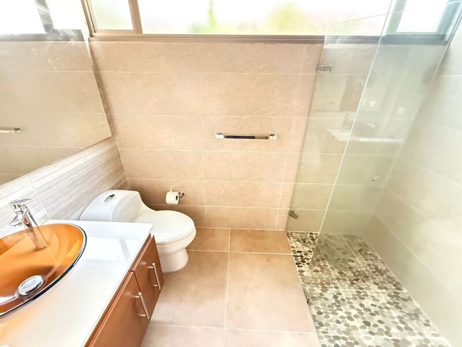 Casa de 3 alcobas en venta en El Retiro, 233 m² · foto 14 de 19