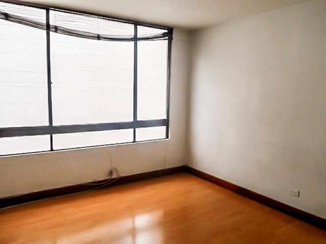 Apartamento de 3 alcobas en arriendo en El Poblado, Medellín, 170 m² · foto 3 de 15