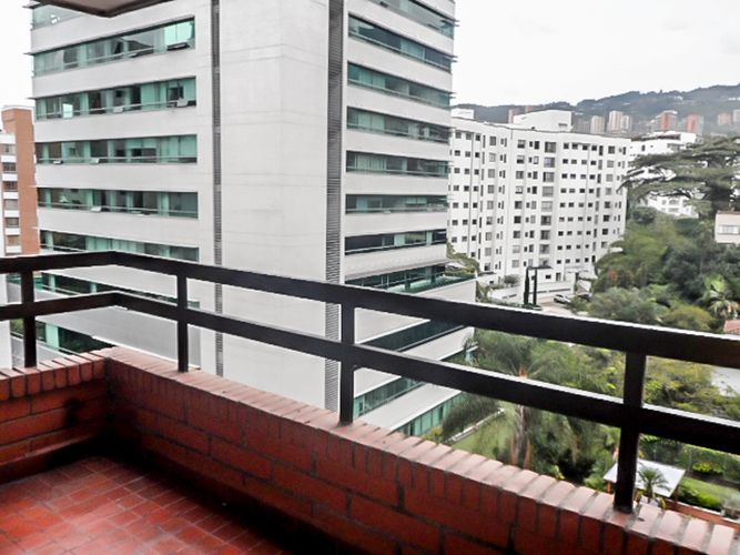 Apartamento de 3 alcobas en arriendo en El Poblado, Medellín, 170 m² · foto 15 de 15