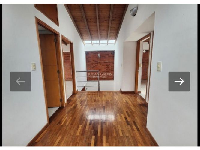 Casa de 3 alcobas en venta en Aborigenes, Armenia, 169 m² · foto 6 de 10