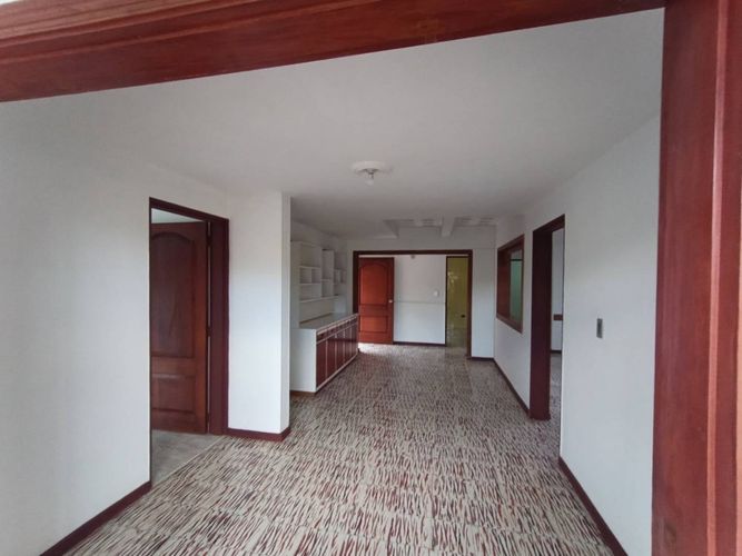 Local en arriendo en La Ceja, 196 m² · foto 3 de 21