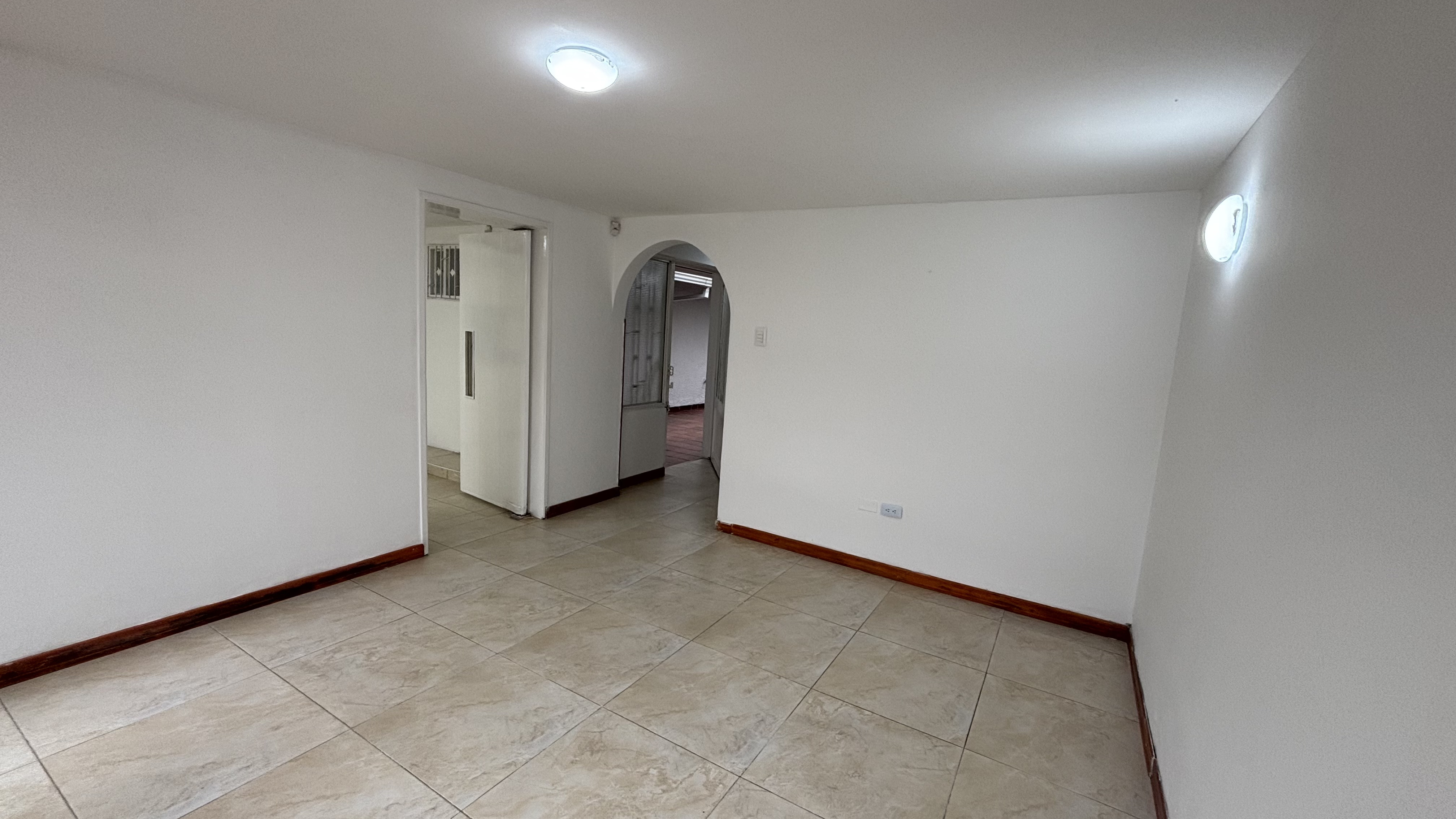 Casa en venta en El Batán, Bogotá · foto 6 de 24