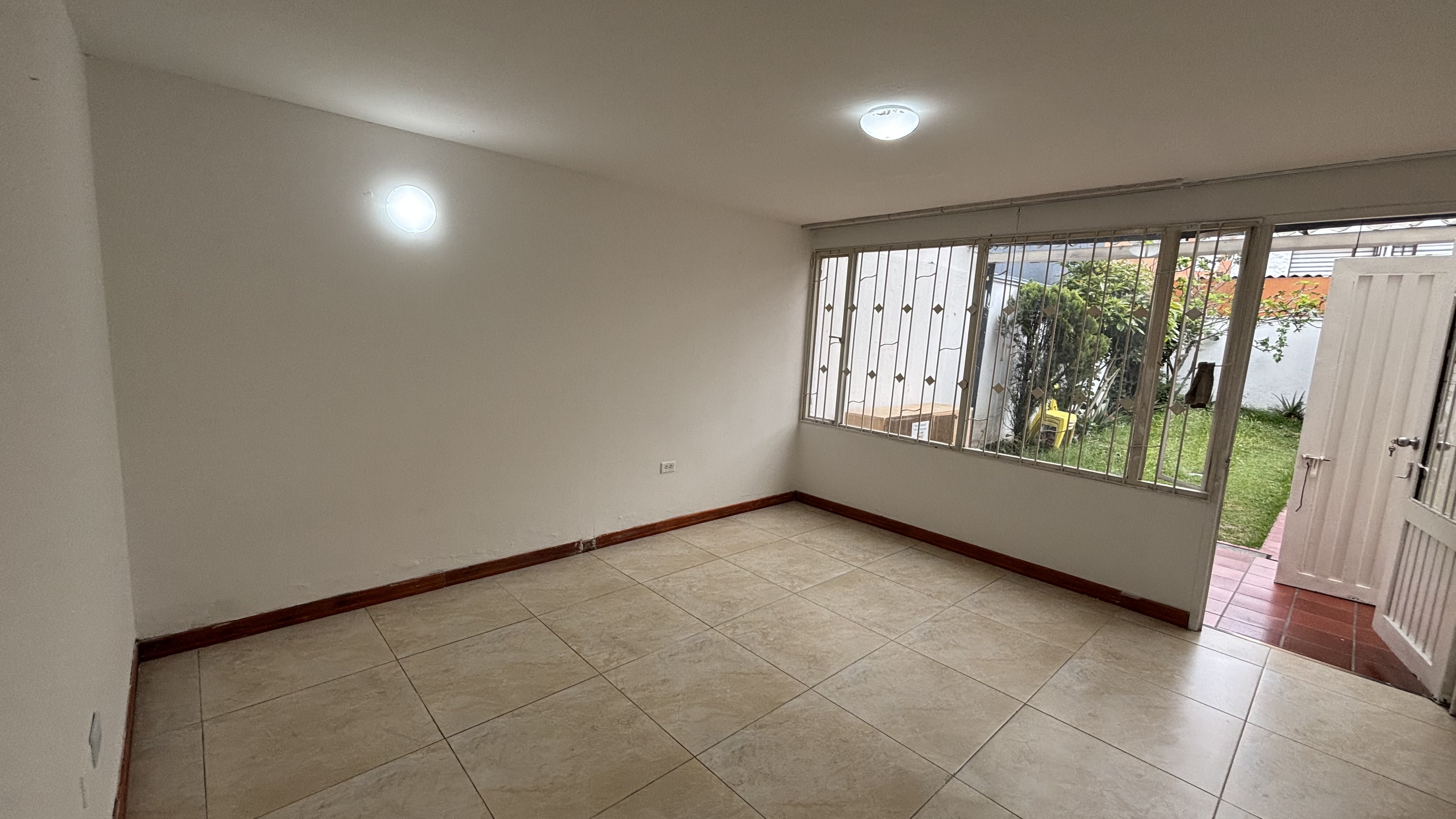 Casa en venta en El Batán, Bogotá · foto 7 de 24