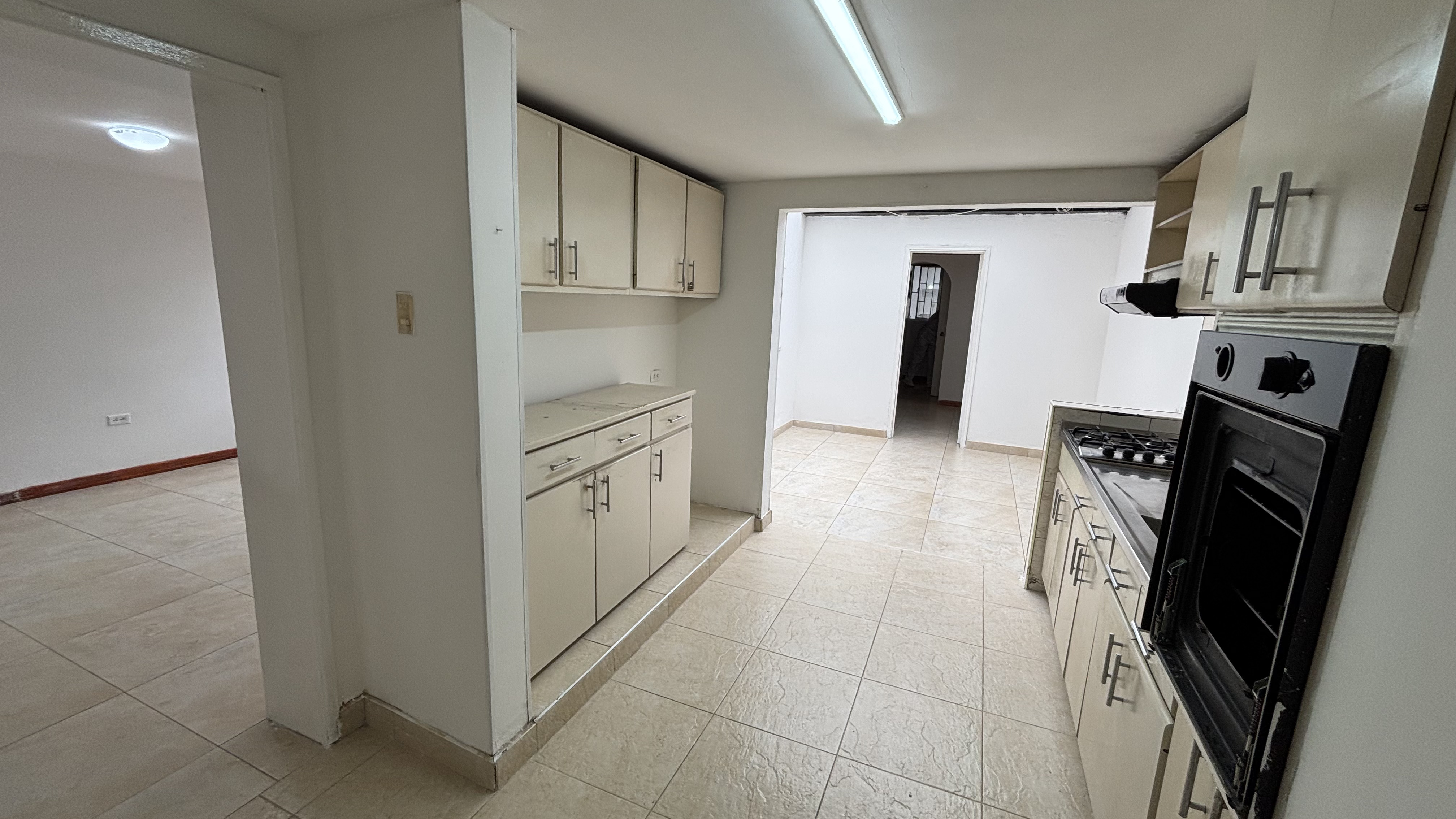 Casa en venta en El Batán, Bogotá · foto 11 de 24