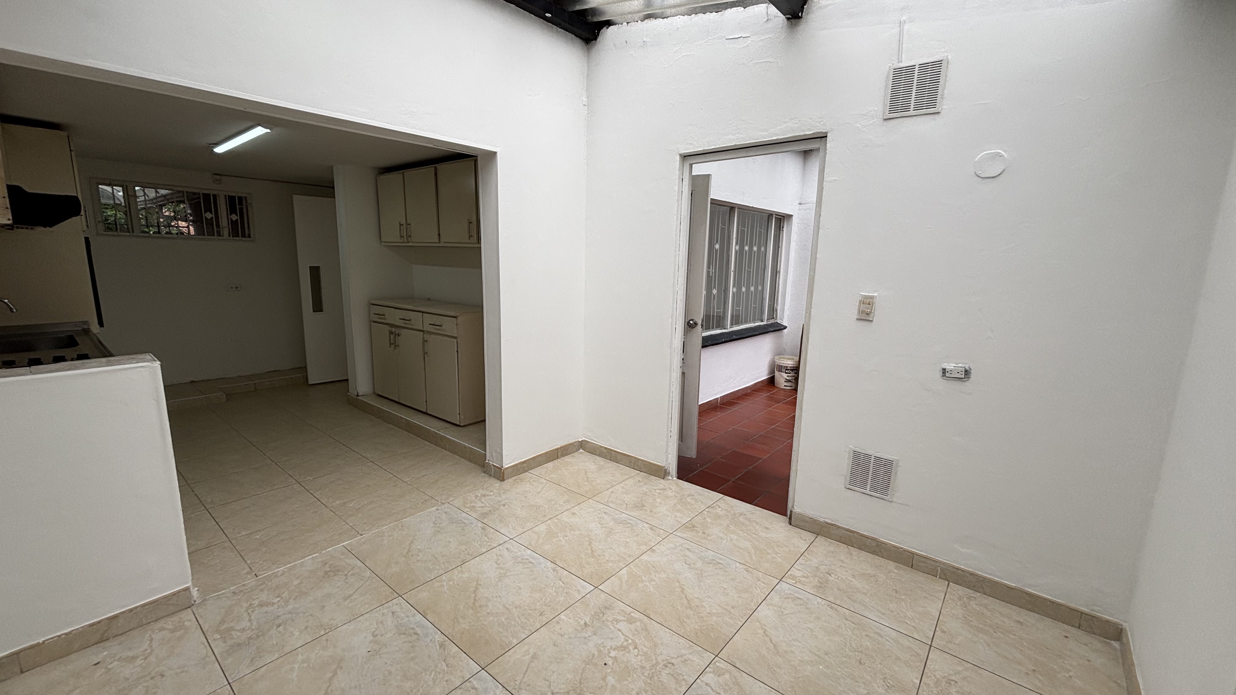 Casa en venta en El Batán, Bogotá · foto 12 de 24
