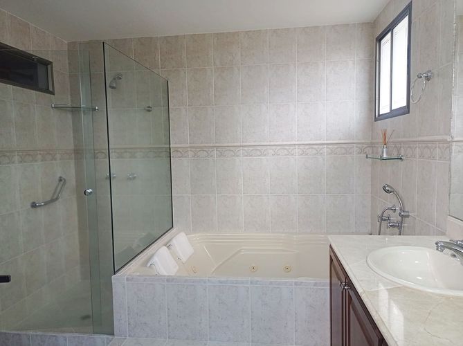 Casa de 4 alcobas en venta en El Tesoro, Medellín, 400 m² · foto 15 de 19