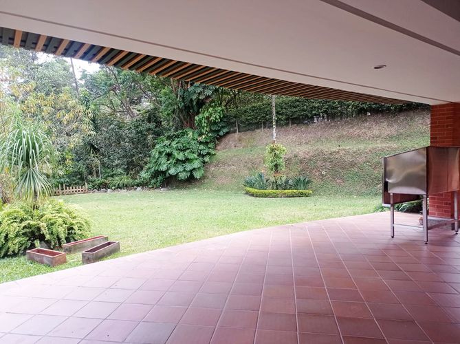 Casa de 4 alcobas en venta en El Tesoro, Medellín, 400 m² · foto 19 de 19