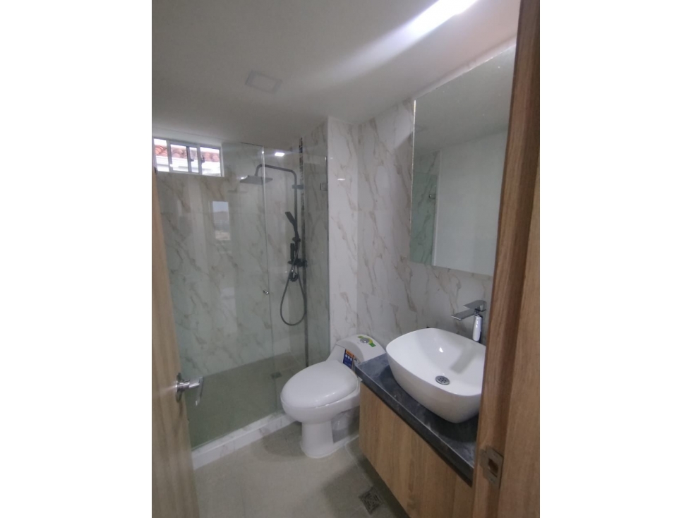 Apartamento en venta en Ciudad Jardin, Cali · foto 6 de 13