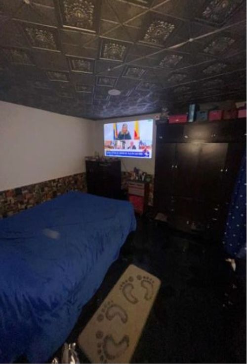 Casa de 16 alcobas en venta en La Magnolia, Madrid, 409 m² · foto 9 de 15