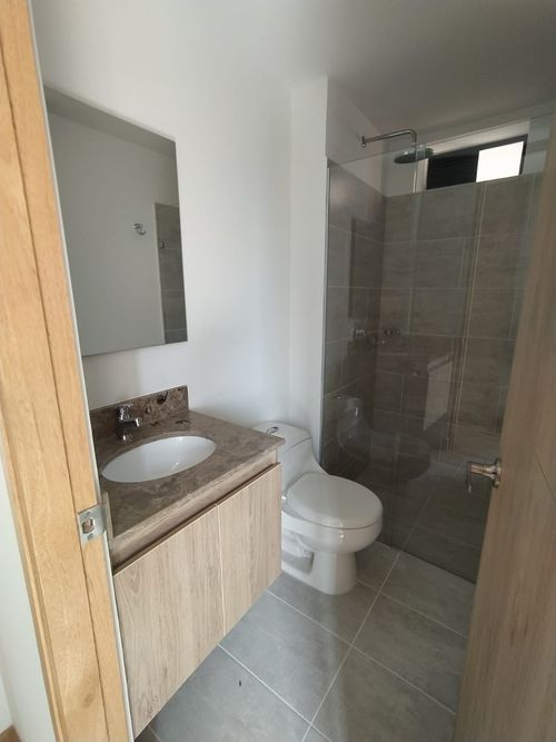 Apartamento de 2 alcobas en venta en Rionegro, 74 m² · foto 6 de 11