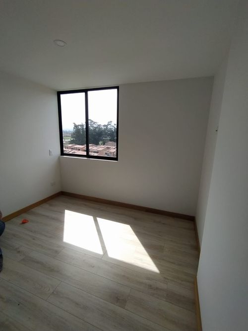 Apartamento de 2 alcobas en venta en Rionegro, 74 m² · foto 8 de 11